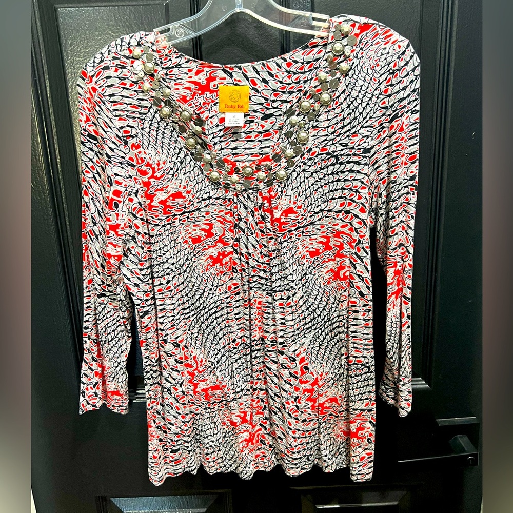 Womens Business Top Size S